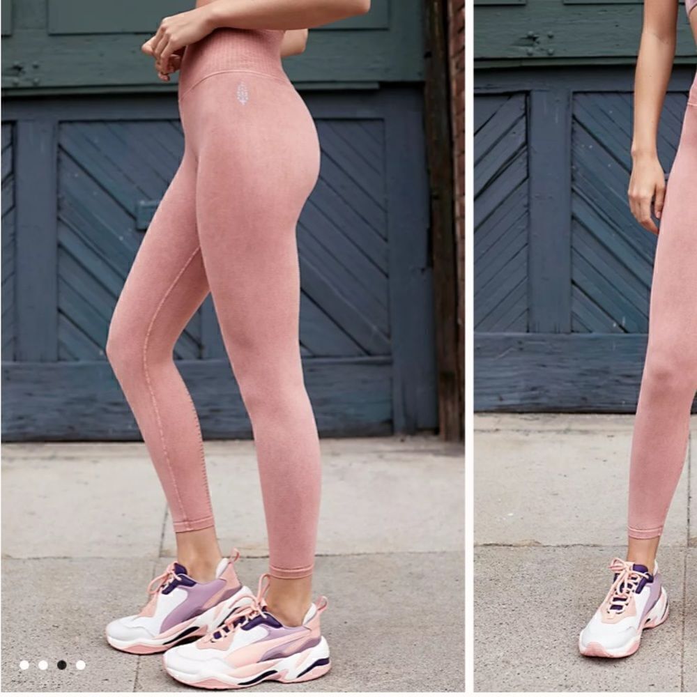 NWT Free People Good Karma Gray Leggings Size M/L